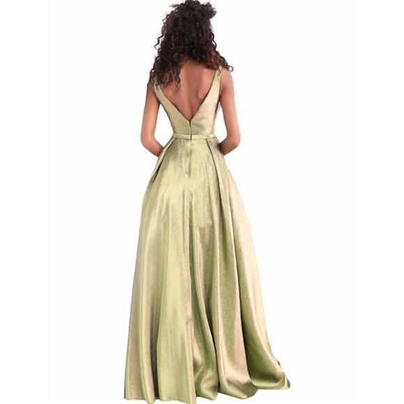 NEW JOVANI metallic ballgown in green/gold - Picture 2 of 2